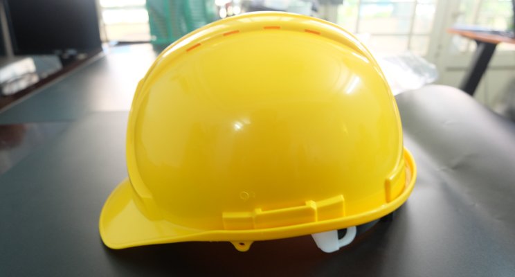 Thiết kế mũ bảo hộ lao động giá rẻ thường không đủ để đảm bảo sự an toàn cho người sử dụng